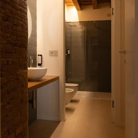דירה Design Canopy Bed & Balcony By Arena ורונה